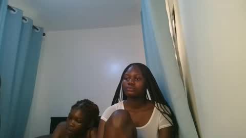 Snapshot of barbie_queen2 chatting on March 2026 09:48:02 AM queen online show from March 2026 09:48:02 AM