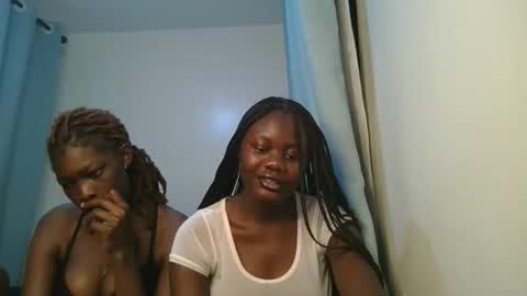 Snapshot of barbie_queen2 chatting on March 2026 10:26:01 PM queen online show from March 2026 10:26:01 PM