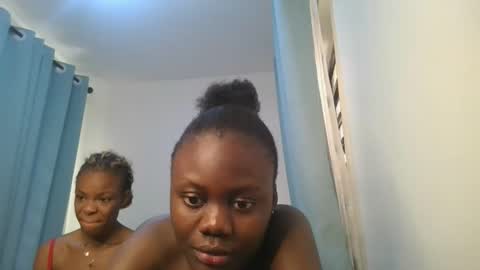 Snapshot of barbie_queen2 chatting on March 2026 12:16:01 PM queen online show from March 2026 12:16:01 PM