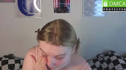 Snapshot of barbie_staze chatting on April 2026 02:49:02 AM Barbie Staze online show from April 2026 02:49:02 AM