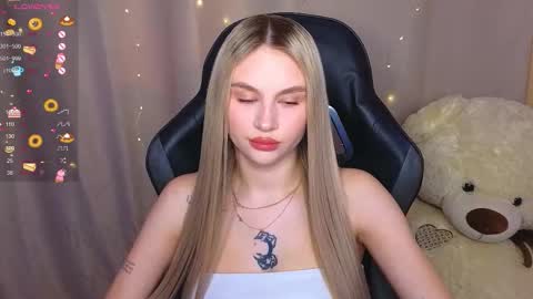 Eva online show from September 2025 12:51:01 PM