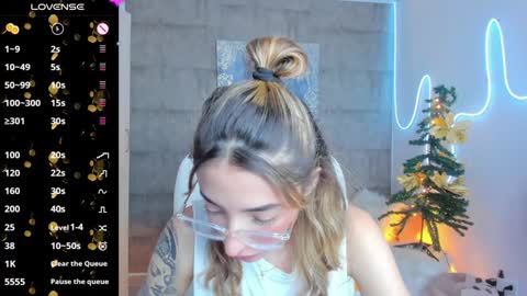 Snapshot of barbiie_scoth chatting on December 2024 08:37:01 PM Barbie Scot online show from December 2024 08:37:01 PM