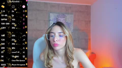 Snapshot of barbiie_scoth chatting on February 2025 11:06:01 PM Barbie Scot online show from February 2025 11:06:01 PM