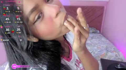 Luna online show from February 2025 04:05:01 PM