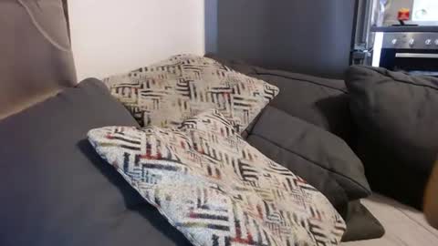 Snapshot of barelylegalblondy chatting on July 2026 05:00:01 PM Lena online show from July 2026 05:00:01 PM