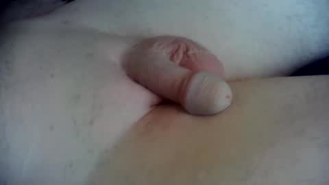 Snapshot of barenaked07 chatting on December 2024 10:21:01 PM barenaked07 online show from December 2024 10:21:01 PM