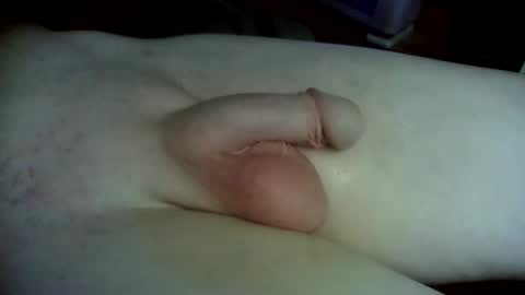 Snapshot of barenaked07 chatting on December 2024 08:20:01 AM barenaked07 online show from December 2024 08:20:01 AM