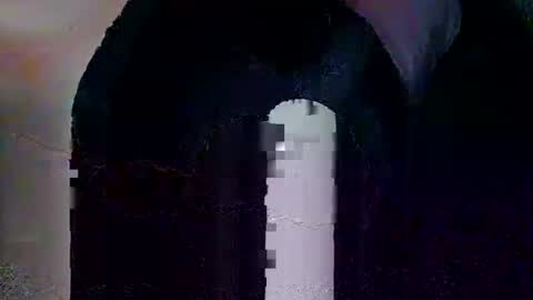 Snapshot of barestsackss chatting on April 2026 01:04:01 AM Sjjsjaj online show from April 2026 01:04:01 AM