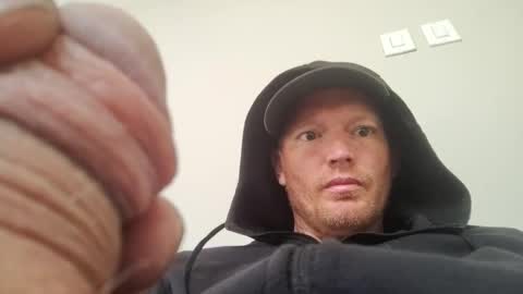 Snapshot of barniemay1 chatting on February 2026 05:49:02 PM barniemay1 online show from February 2026 05:49:02 PM