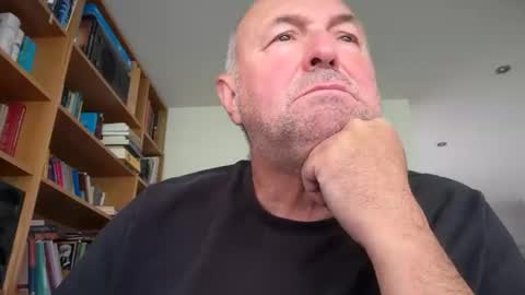 Snapshot of bartvel chatting on May 2026 11:07:02 AM bartvel online show from May 2026 11:07:02 AM