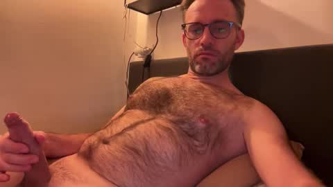 Snapshot of bartyboy11 chatting on November 2025 11:37:02 PM Bartyboy online show from November 2025 11:37:02 PM