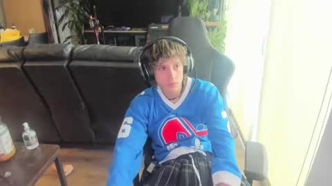 Snapshot of bashful4200 chatting on February 2026 07:39:02 PM ryan online show from February 2026 07:39:02 PM