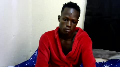 Snapshot of bashlouis1 chatting on June 2026 07:00:02 AM bashlouis1 online show from June 2026 07:00:02 AM