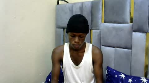 Snapshot of bashlouis1 chatting on August 2026 07:33:02 AM bashlouis1 online show from August 2026 07:33:02 AM