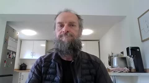 Snapshot of basiccamguy chatting on June 2026 11:14:01 AM basiccamguy online show from June 2026 11:14:01 AM