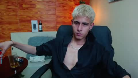 Snapshot of bastiaan_28 chatting on December 2024 02:54:01 AM Bastian online show from December 2024 02:54:01 AM