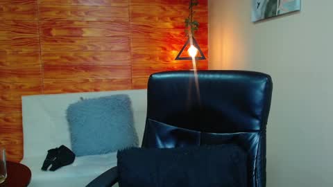 Snapshot of bastiaan_28 chatting on December 2024 08:23:02 AM Bastian online show from December 2024 08:23:02 AM