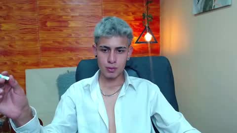 Snapshot of bastiaan_28 chatting on December 2024 03:04:02 AM Bastian online show from December 2024 03:04:02 AM