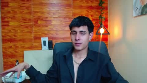 Snapshot of bastiaan_28 chatting on January 2025 04:12:02 AM Bastian online show from January 2025 04:12:02 AM