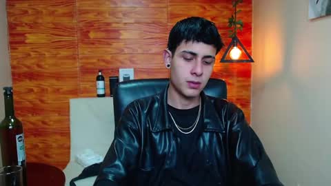 Snapshot of bastiaan_28 chatting on January 2025 04:01:01 AM Bastian online show from January 2025 04:01:01 AM