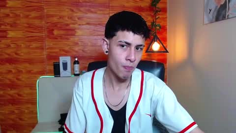 Snapshot of bastiaan_28 chatting on January 2025 03:26:02 AM Bastian online show from January 2025 03:26:02 AM