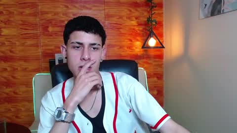 Snapshot of bastiaan_28 chatting on January 2025 06:28:02 AM Bastian online show from January 2025 06:28:02 AM