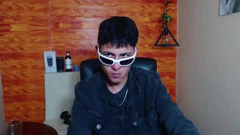 Snapshot of bastiaan_28 chatting on February 2025 03:59:01 AM Bastian online show from February 2025 03:59:01 AM