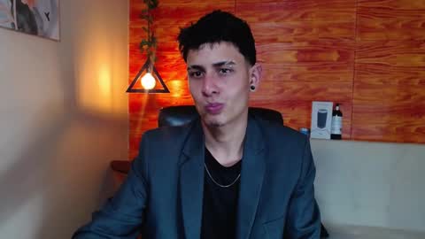 Snapshot of bastiaan_28 chatting on February 2025 04:27:01 AM Bastian online show from February 2025 04:27:01 AM