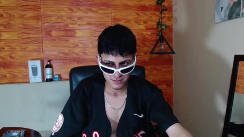 Snapshot of bastiaan_28 chatting on February 2025 09:20:02 AM Bastian online show from February 2025 09:20:02 AM