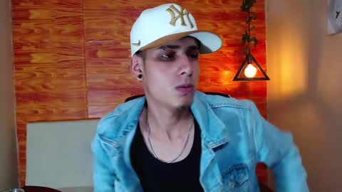 Snapshot of bastiaan_28 chatting on February 2025 09:17:02 AM Bastian online show from February 2025 09:17:02 AM