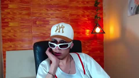 Snapshot of bastiaan_28 chatting on February 2025 08:50:01 AM Bastian online show from February 2025 08:50:01 AM