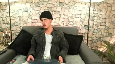 Snapshot of bastiaan_28 chatting on October 2025 05:26:02 AM Bastian online show from October 2025 05:26:02 AM