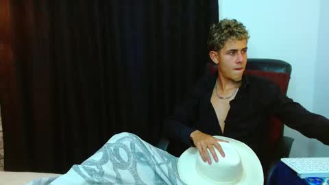 Snapshot of bastiaan_28 chatting on March 2026 10:57:02 PM Bastian online show from March 2026 10:57:02 PM