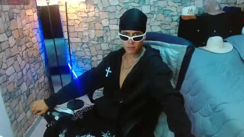 Snapshot of bastiaan_28 chatting on April 2026 09:06:02 PM Bastian online show from April 2026 09:06:02 PM