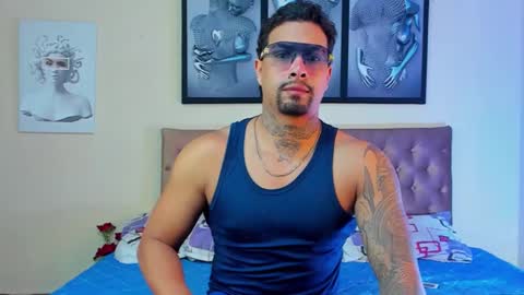 Snapshot of bastian_jones1 chatting on December 2024 12:23:01 AM bastian_jones1 online show from December 2024 12:23:01 AM