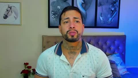 Snapshot of bastian_jones1 chatting on January 2025 08:22:01 PM bastian_jones1 online show from January 2025 08:22:01 PM