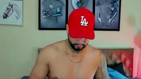 Snapshot of bastian_jones1 chatting on February 2025 08:34:02 PM bastian_jones1 online show from February 2025 08:34:02 PM