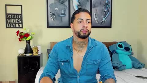 Snapshot of bastian_jones1 chatting on March 2025 07:12:02 AM bastian_jones1 online show from March 2025 07:12:02 AM