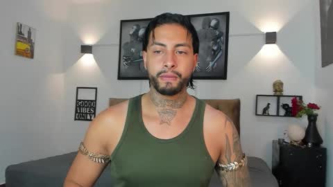 Snapshot of bastian_jones1 chatting on September 2025 08:13:02 AM bastian_jones1 online show from September 2025 08:13:02 AM