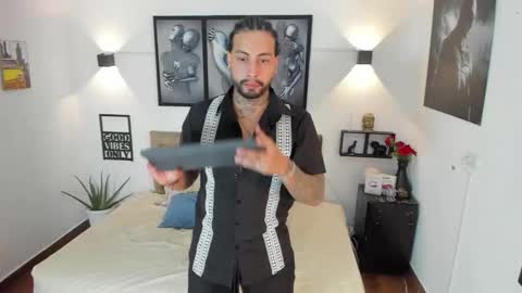 Snapshot of bastian_jones1 chatting on October 2025 06:47:01 AM bastian_jones1 online show from October 2025 06:47:01 AM