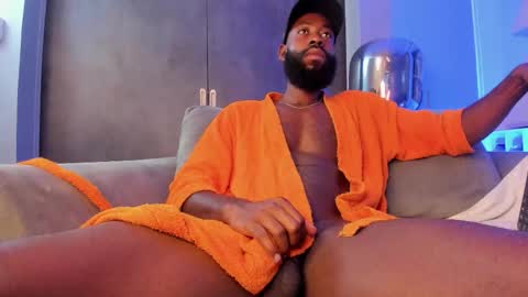 Snapshot of bastianrivas chatting on November 2025 07:33:02 AM Bastian. online show from November 2025 07:33:02 AM