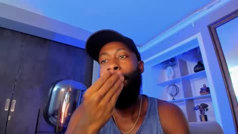 Snapshot of bastianrivas chatting on November 2025 12:17:01 PM Bastian. online show from November 2025 12:17:01 PM