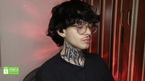 Snapshot of bastiel_ chatting on March 2026 02:08:02 AM Bastiel online show from March 2026 02:08:02 AM