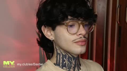 Snapshot of bastiel_ chatting on March 2026 02:38:02 AM Bastiel online show from March 2026 02:38:02 AM