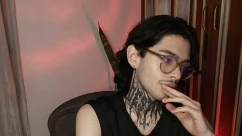 Snapshot of bastiel_ chatting on July 2026 02:17:02 AM Bastiel online show from July 2026 02:17:02 AM