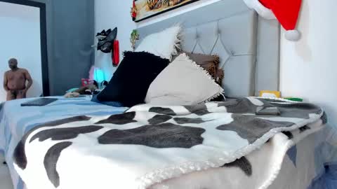 Idaly and Carlos online show from December 2024 02:56:02 AM