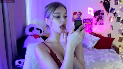 Snapshot of battymelody chatting on November 2025 10:14:02 AM atty online show from November 2025 10:14:02 AM