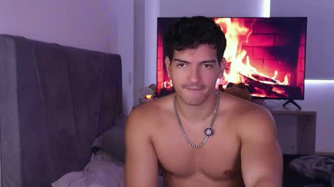 Snapshot of bbbeachboy chatting on February 2026 05:21:01 PM Valentino online show from February 2026 05:21:01 PM