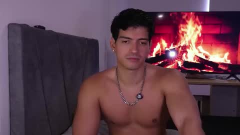Snapshot of bbbeachboy chatting on February 2026 09:15:02 PM Valentino online show from February 2026 09:15:02 PM