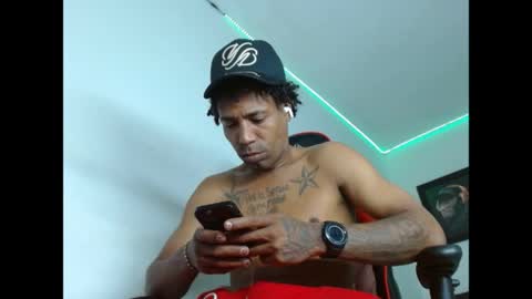 Snapshot of bbc_blaack chatting on April 2026 12:33:01 AM bbc online show from April 2026 12:33:01 AM